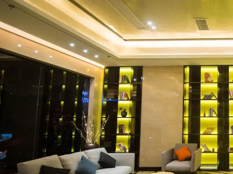 GreenTree Eastern Jingde Town Railway Station Hotel