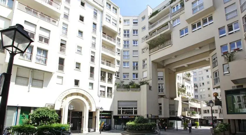 Short Stay Apartment Pompidou
