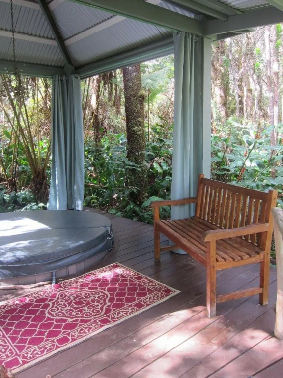 Volcano Mist Cottage