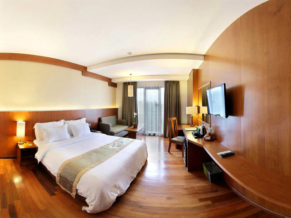 Oak Tree Emerald Hotel & Coventions Semarang