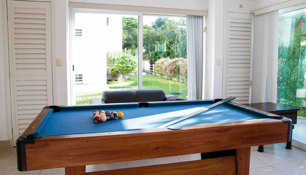 Las Gaviotas Hotel and Suites