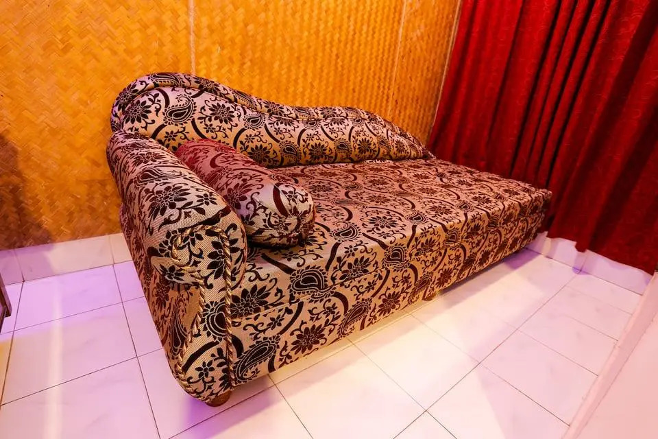 Hotel Santiniketan