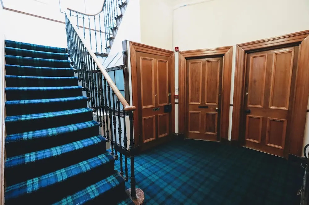 Airdenair Guest House