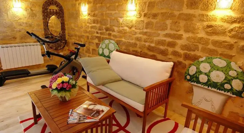 La Maison des Poètes & Spa