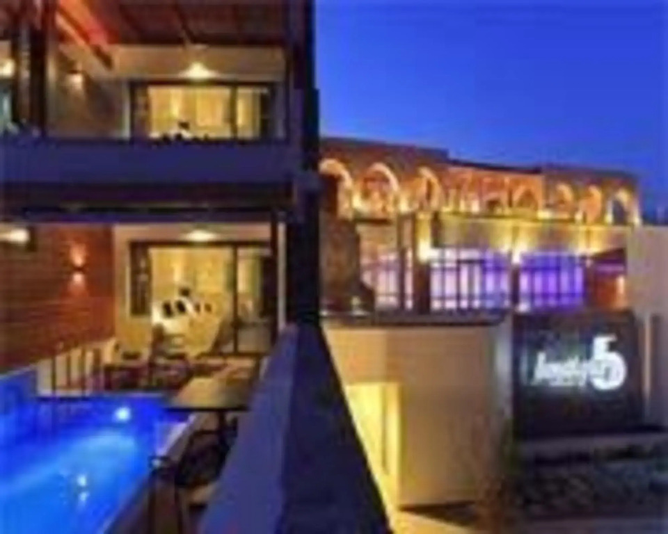 Boutique 5