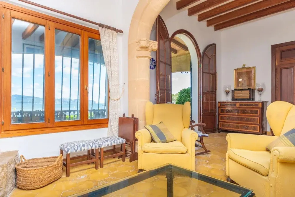 Can Mir in Mallorca With 4 Bedrooms and 3 Bathrooms