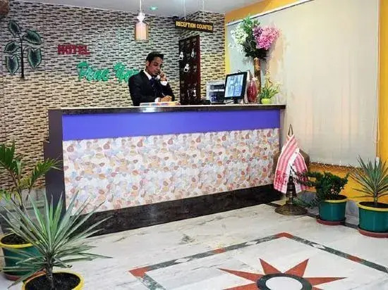 Hotel Pine Yard