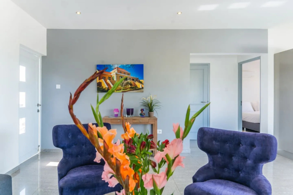 '"Palm Breeze" Luxury Smack in Jan Thiel Region!