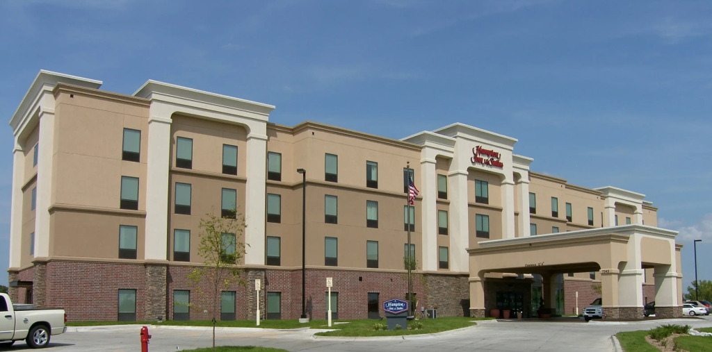 Hampton Inn and Suites - Lincoln Northeast