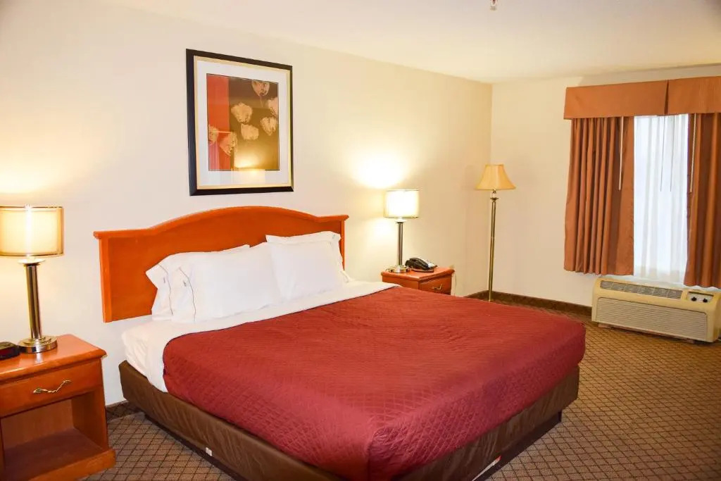 Home Inn & Suites
