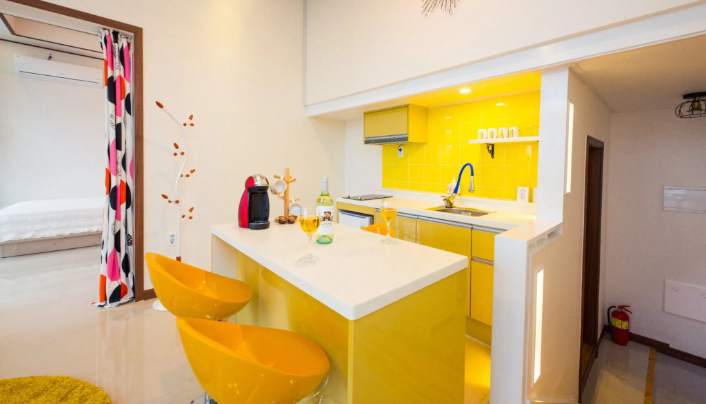 Sea & Pine Pension