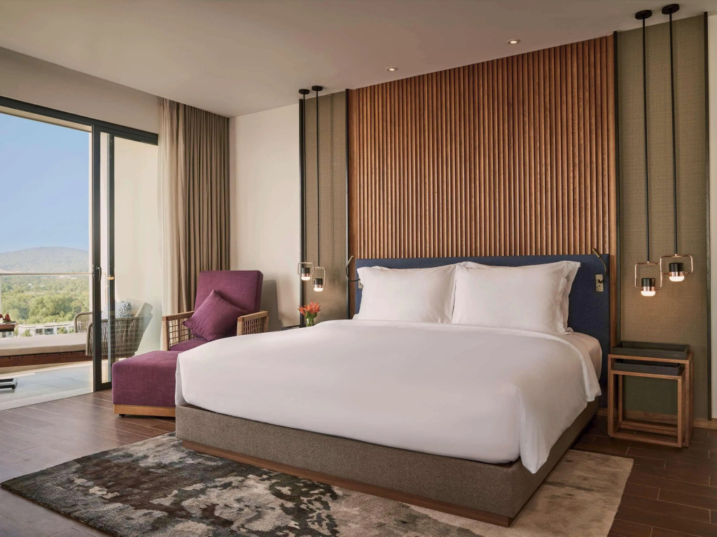 Курортный отель Mövenpick Resort Waverly Phu Quoc
