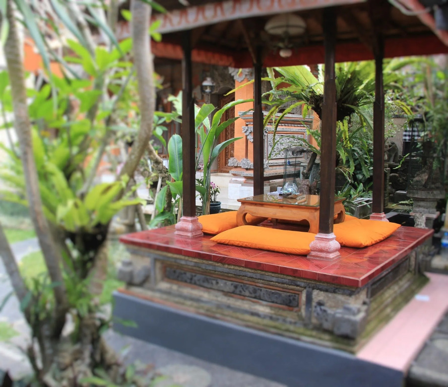 Lilacita Inn