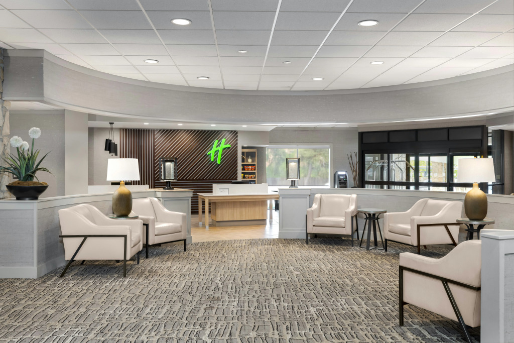 Holiday Inn Hotel & Suites Des Moines-Northwest by IHG