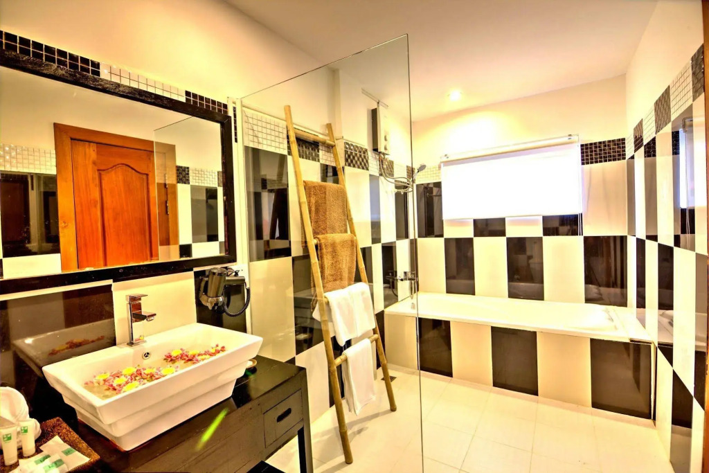 La Residence Blanc DAngkor