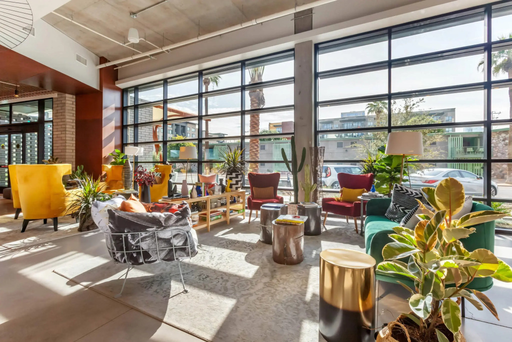 Cambria Downtown Phoenix Convention & Airport Hotel