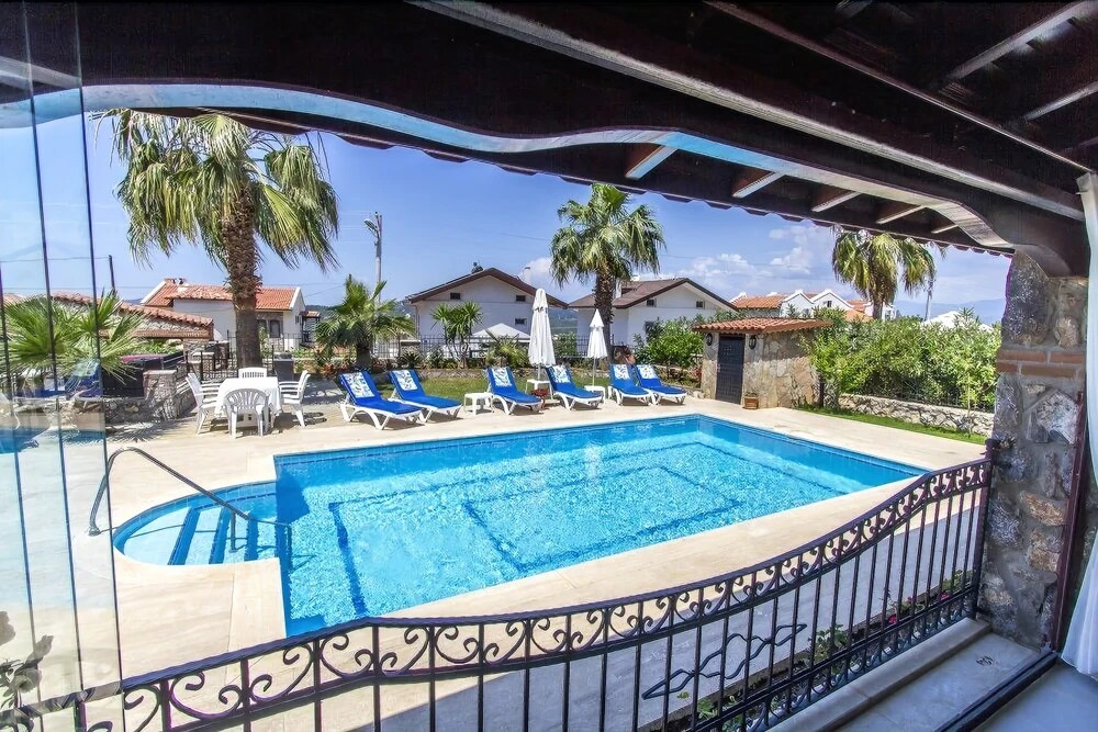 Villa Siesta by Villamnet