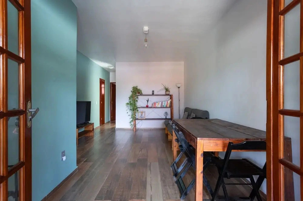 Casa com Churrasqueira a 550m da Praia Itaipua u