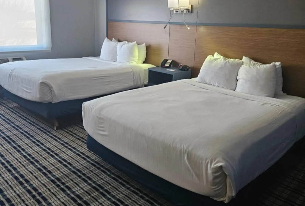 AmericInn by Wyndham Albert Lea