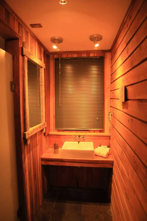 Weskar Lodge Hotel