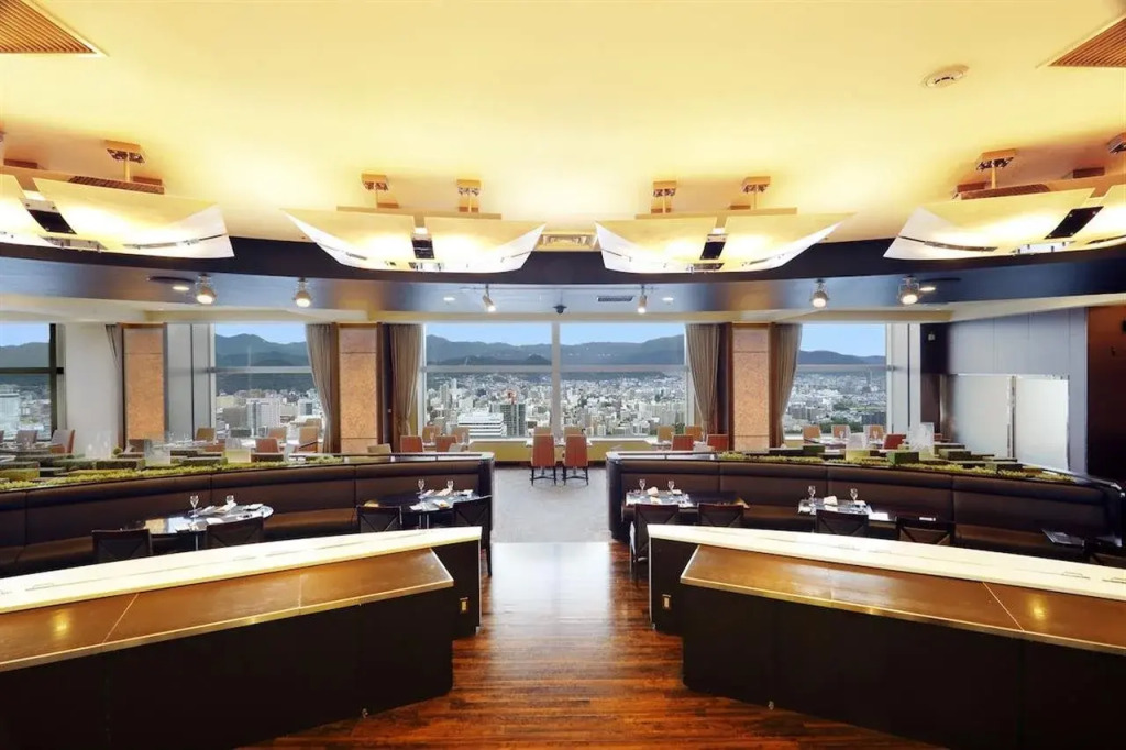 Отель JR Tower Nikko Sapporo