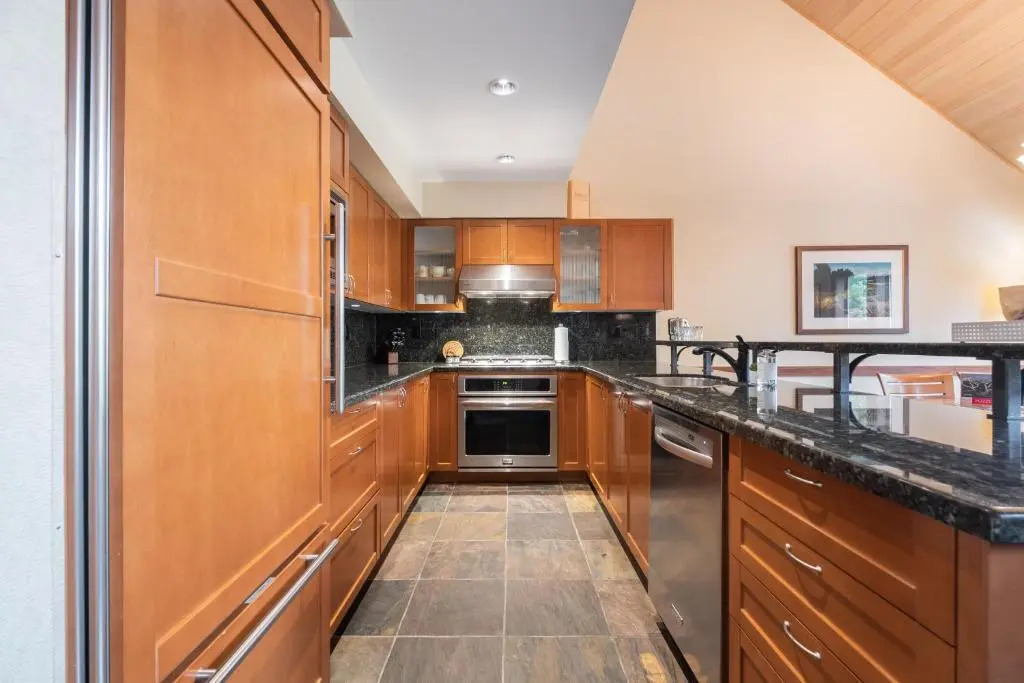 Montebello 4864 by Outpost Whistler