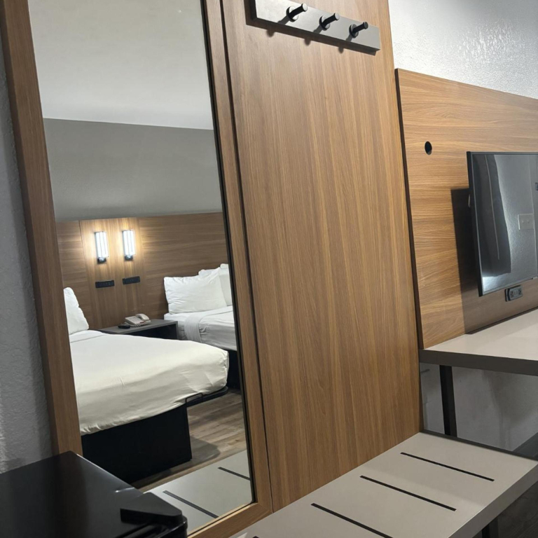 Motel 6-Santa Ana, CA