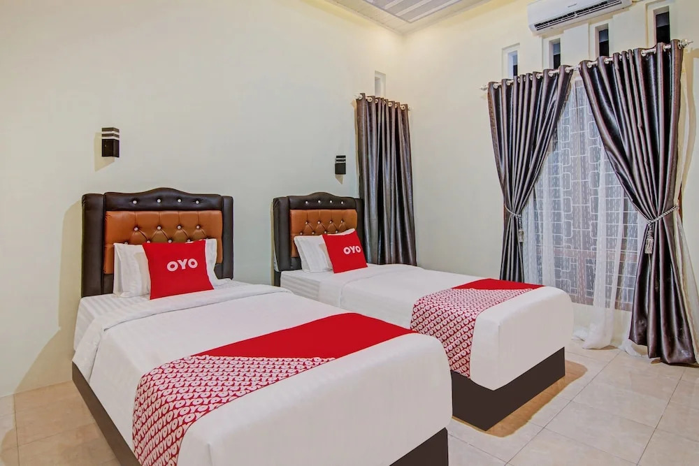 Capital O 90643 Suri Guest House Syariah