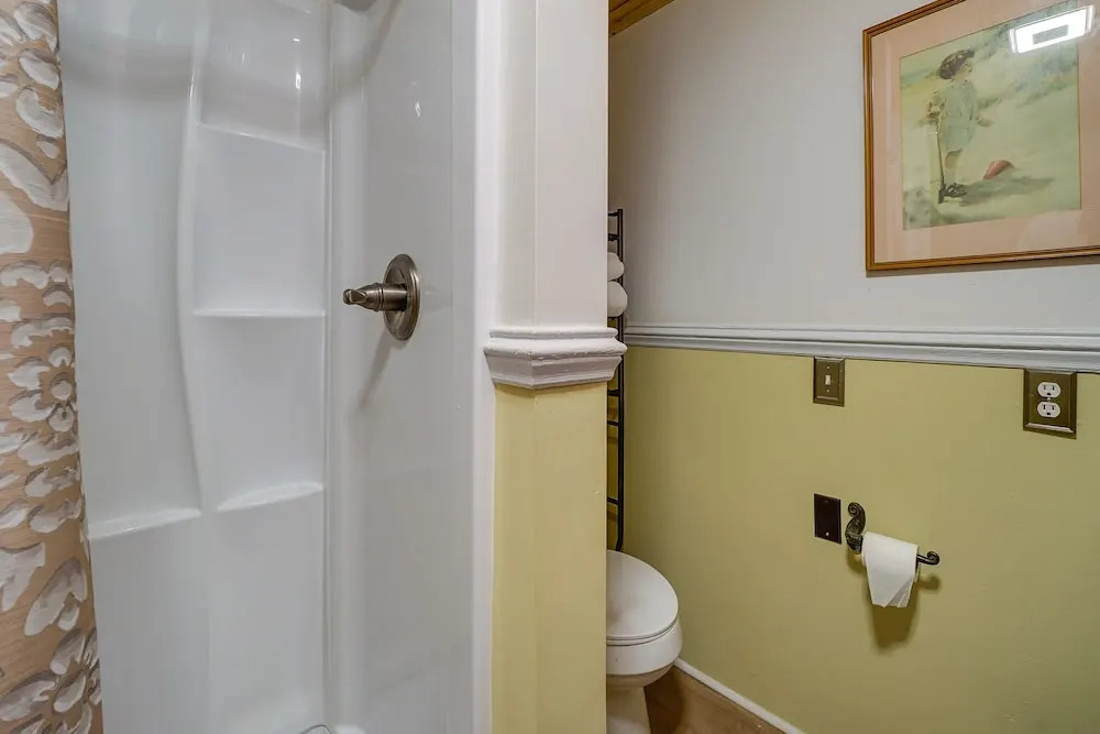 Wilmington Vacation Rental, Walk to Downtown!