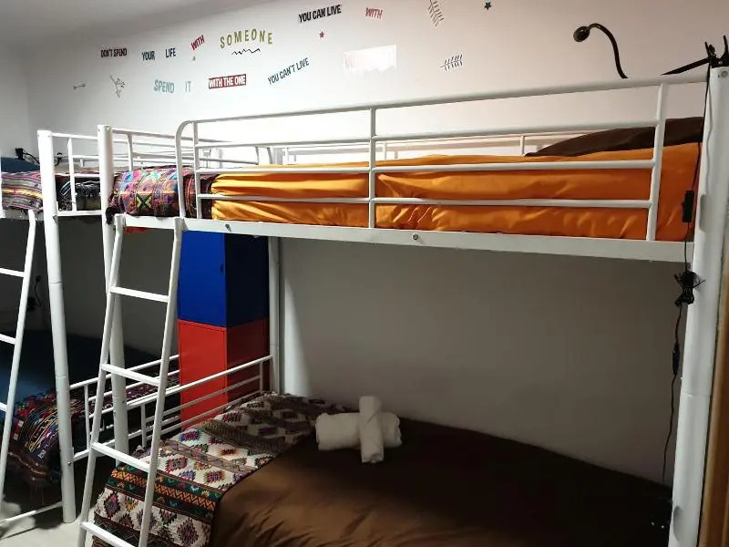 Lisbon Hostel Terminal 4
