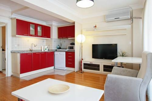 Housez Suites & Apartments Special Class