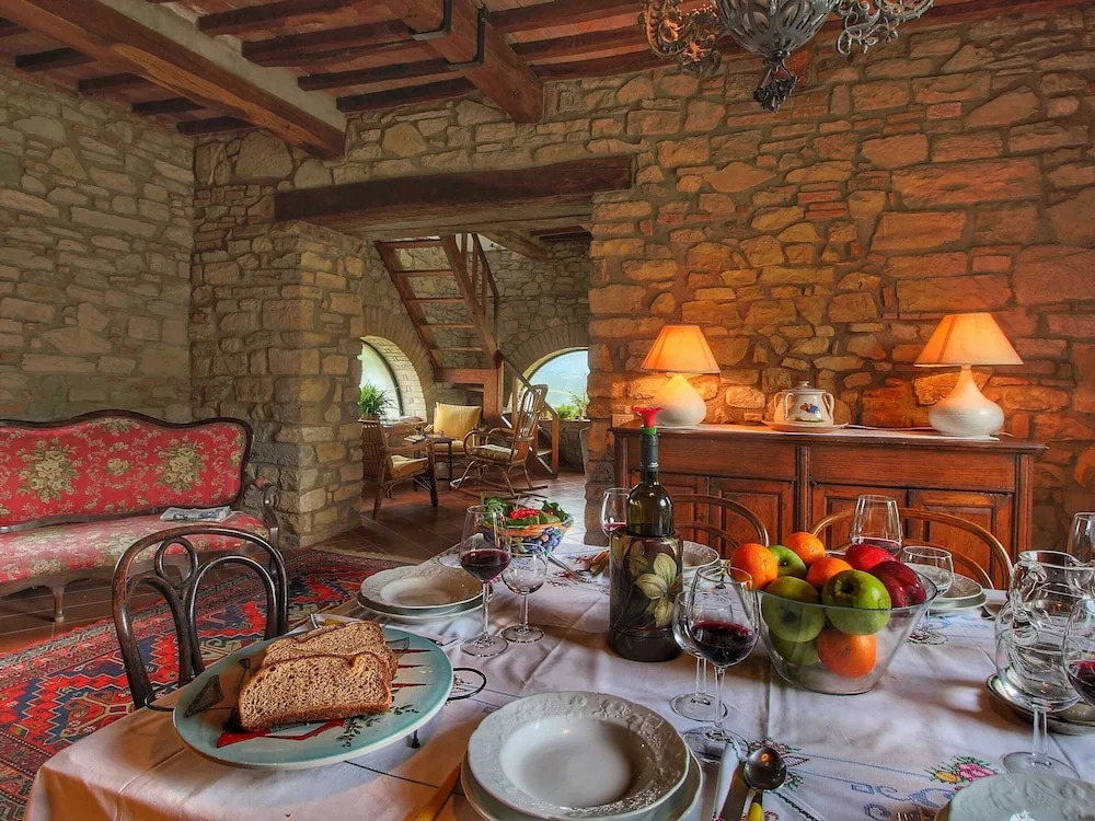 Tranquil Farmhouse near Center in Umbertide with Garden
