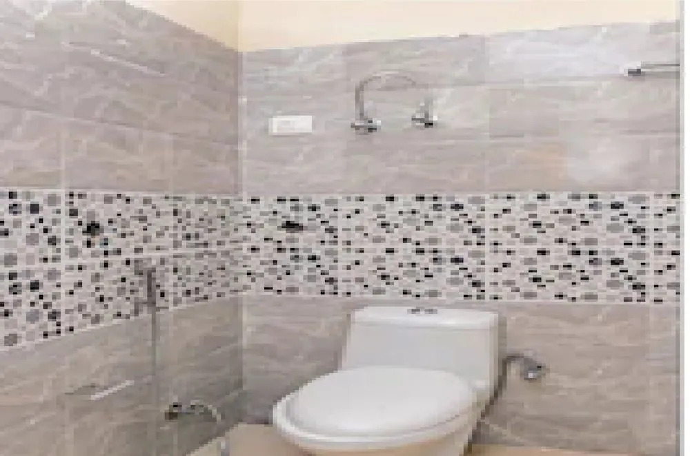 OYO 23361 Hotel Kanakshree