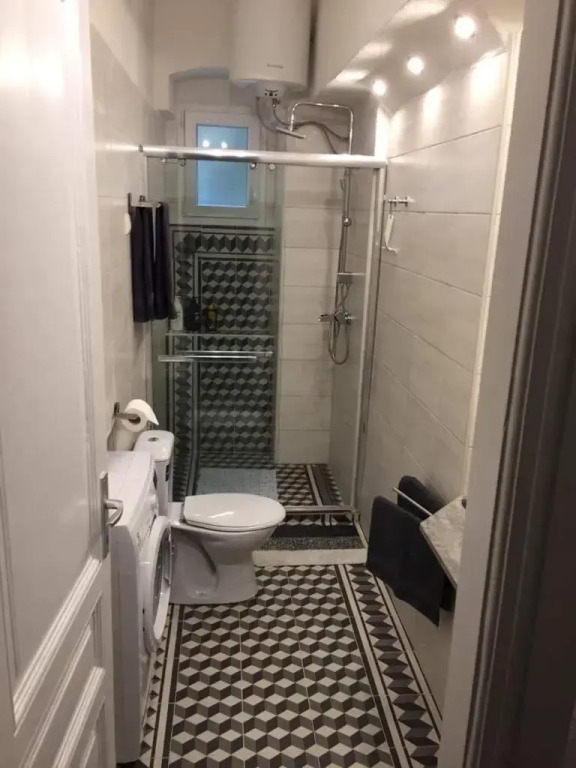 APARTMENT MAX 4 stars
