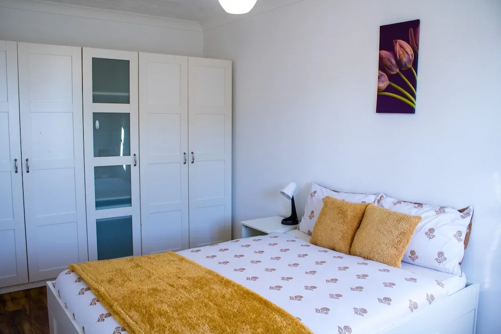 Charming 2-bed Fully Furnished Apartment in London