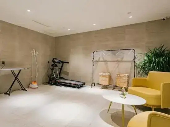 Aifeel Hotel (Wuwei Haizang Road)