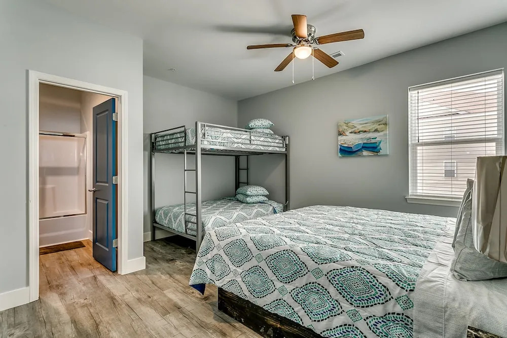 Together Resorts Cherry Grove Resort at 5401 A N Ocean Blvd