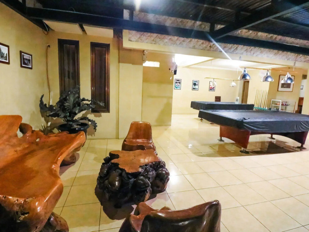 Front One Resort Yogyakarta