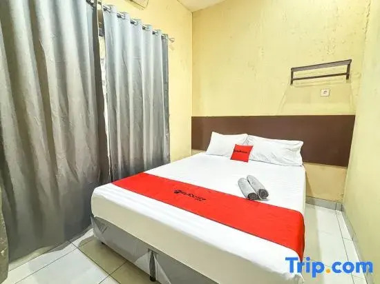 RedDoorz near RS Hermina Tangerang