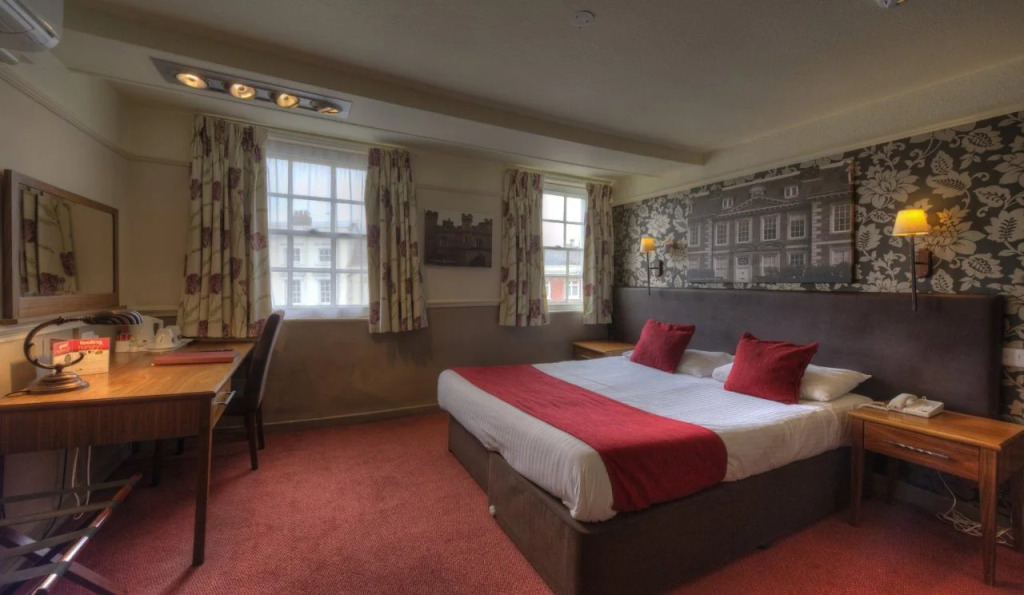 The White Hart Inn by Greene King Inns