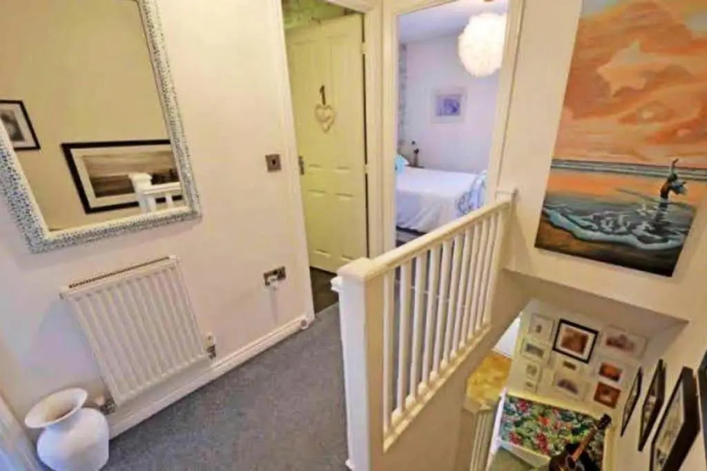 Sunny family 5-sleeper near Newquay’s top beaches