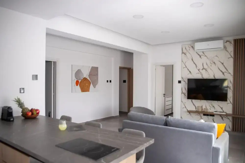 Le Bouquet Luxury Suites Ltd