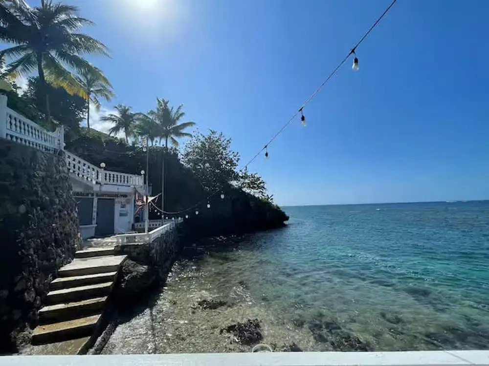 4BR Seafront Villa in Boscobel Direct Sea Access Coastal Living