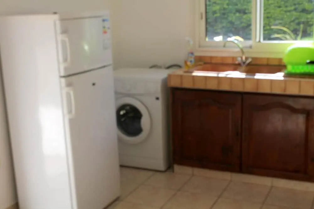 House With 3 Bedrooms in Tampon, With Wonderful Mountain View, Enclose