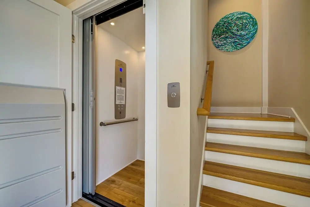 Lakefront Carolina Beach Townhome w/ 3 Balconies!