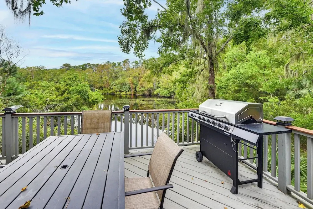 Walk to Beach: Unique Sea Pines Getaway!