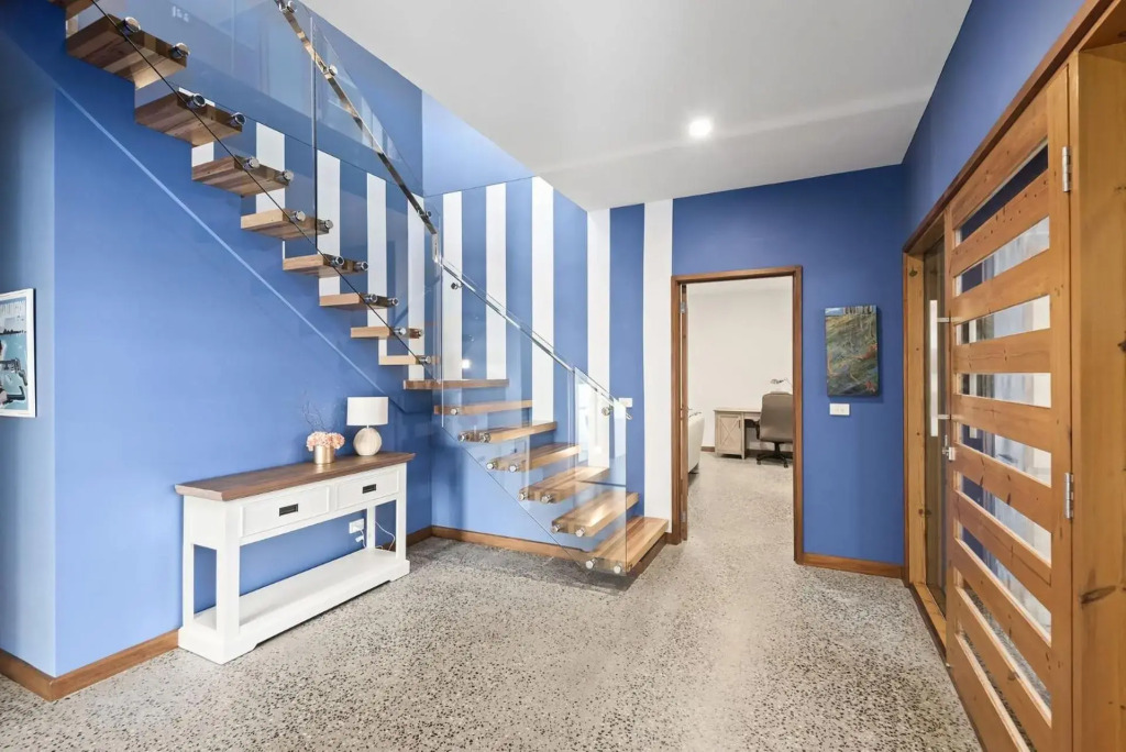 Kingfisher Beach House