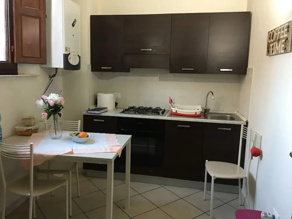Pisa Suites Apartments