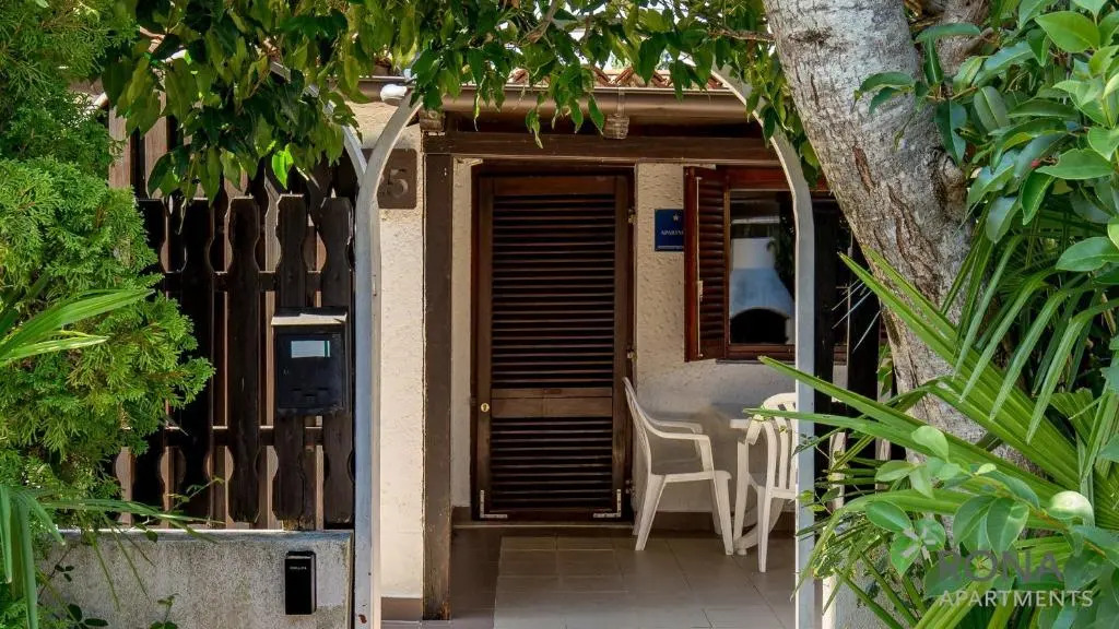 Rona Holiday Home Ana