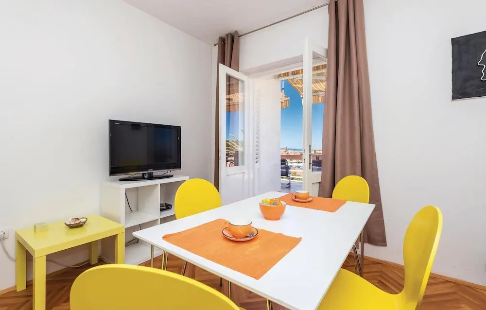 Amazing Home in Banjol With Wifi and 1 Bedrooms
